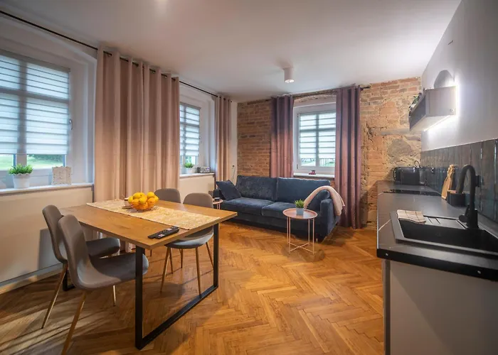 Aparthotel Sniezna 12 Ladek- Zdroj 3*